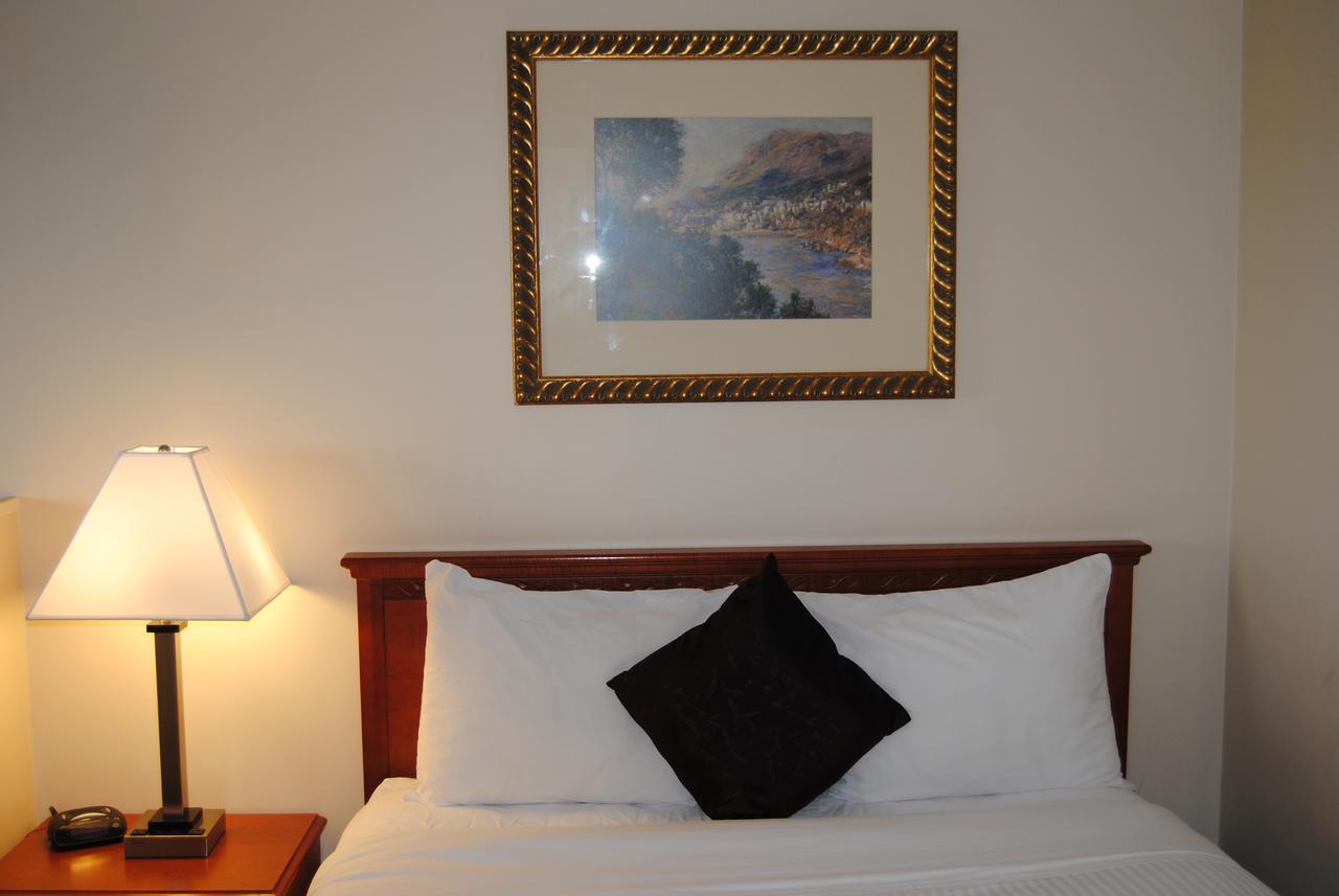 Economy Inn Edmonton Ngoại thất bức ảnh