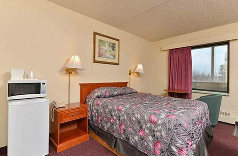 Economy Inn Edmonton Ngoại thất bức ảnh